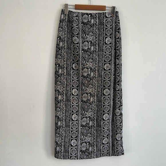 SUZY Shier Two Piece Sleeveless Blouse Long Wrap Skirt Black White - Picture 9 of 14